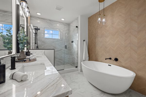 Spa-Style Bathroom with Shower/Wet Room & Free-Standing Tub | WinWay Custom Homes St. Petersburg